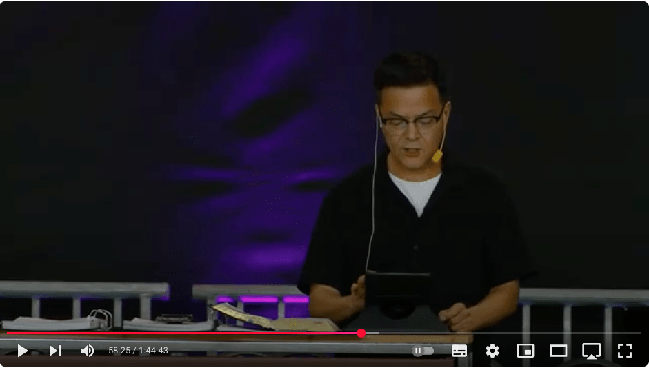 2025.07.09. Onsdag, Kl 16. Maranata Landsstemne 2025. Tale ved Jens Austbø. Vi ber Faderen la riket sitt komme og han svarar: «Frykt ikkje, du mitt lille barn, legg ditt liv i mine hender». Jesu brud lengtar etter sin brudgom og han byr henne opp til&nbsp;dans.